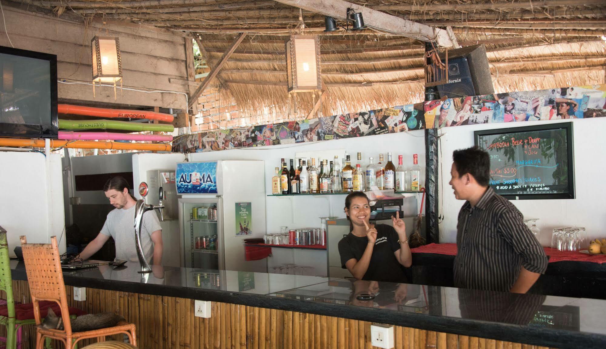 Five Rose Siem Reap Hostel Екстериор снимка